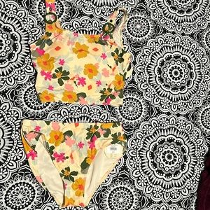 Downeast Outfitters floral tannins